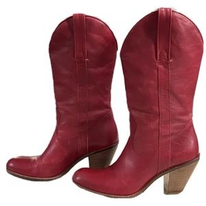 Perfect condition like new! HARD TO FIND!!! Jessica Simpson